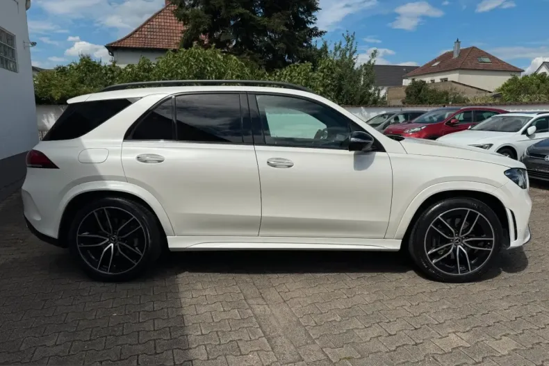 Mercedes-Benz GLE 400 (Clasa GLE) din 2023 cu 39.900 km - oferta MER229505 - foto 7