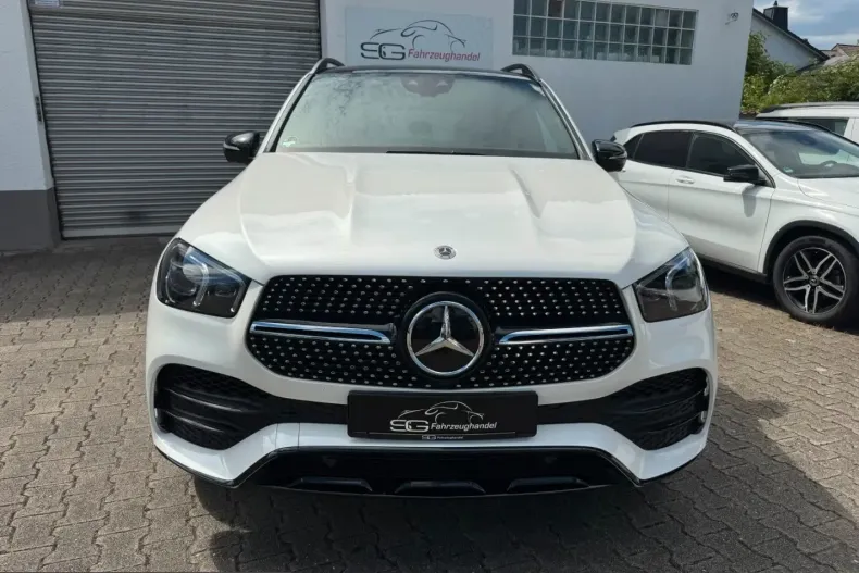 Mercedes-Benz GLE 400 (Clasa GLE) din 2023 cu 39.900 km - oferta MER229505 - foto 9