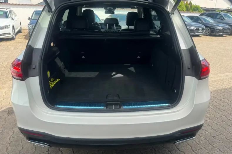 Mercedes-Benz GLE 400 (Clasa GLE) din 2023 cu 39.900 km - oferta MER229505 - foto 14