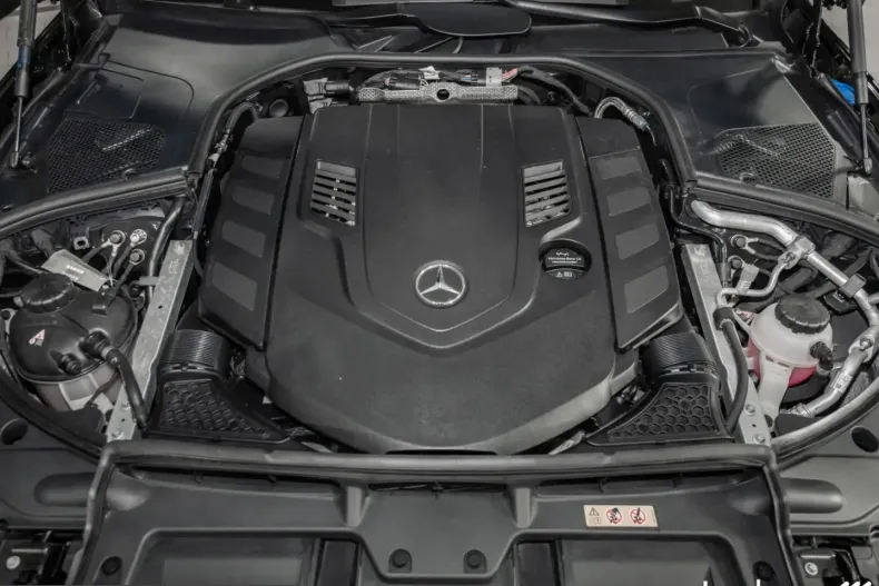 Mercedes-Benz S 580 (Clasa S) din 2023 cu 9.201 km - oferta MER229507 - foto 8
