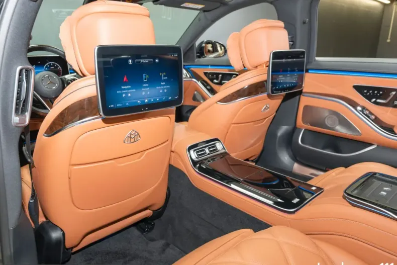 Mercedes-Benz S 580 (Clasa S) din 2023 cu 9.201 km - oferta MER229507 - foto 17