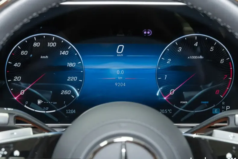Mercedes-Benz S 580 (Clasa S) din 2023 cu 9.201 km - oferta MER229507 - foto 24