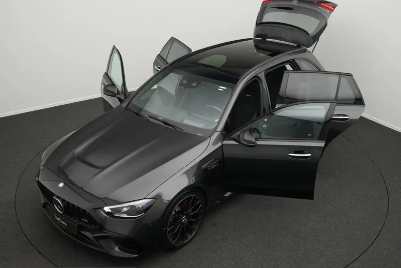Mercedes-Benz C 63 AMG (Clasa C) din 2025 cu 6.696 km - oferta MER229508 - foto 11