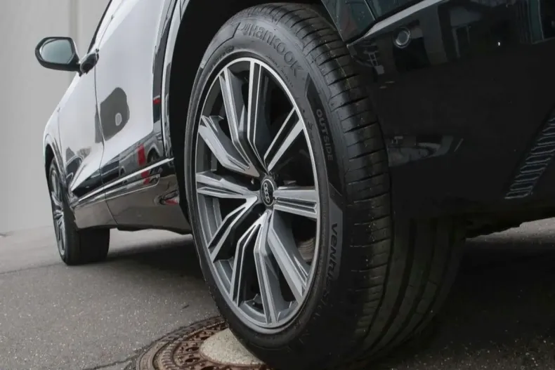 Audi Q8 din 2022 cu 64.679 km - oferta AUD229511 - foto 7