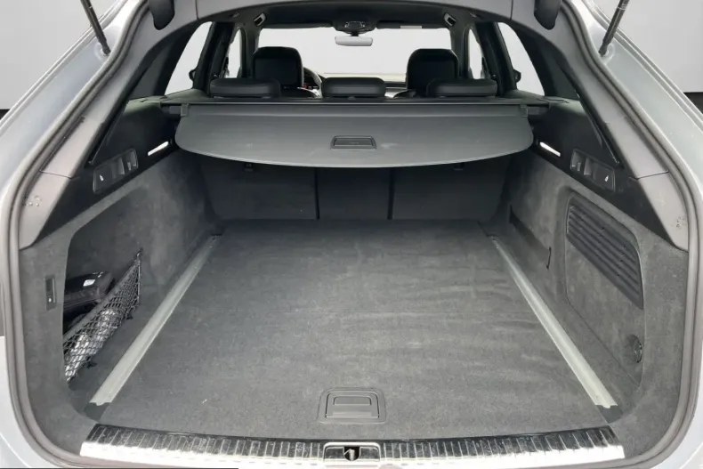 Audi RS6 din 2025 cu 8.104 km - oferta AUD229515 - foto 14