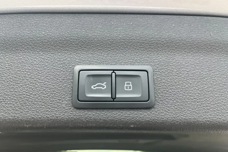 Audi RS6 din 2025 cu 8.104 km - oferta AUD229515 - foto 15
