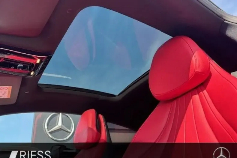 Mercedes-Benz CLE 300 (Clasa CLE) din 2025 cu 4.014 km - oferta MER229529 - foto 13