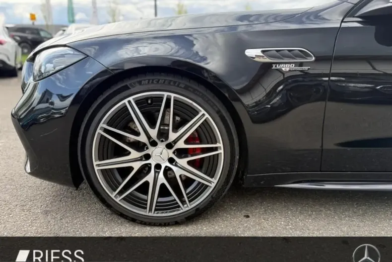 Mercedes-Benz C 63 AMG (Clasa C) din 2024 cu 5.078 km - oferta MER229531 - foto 4