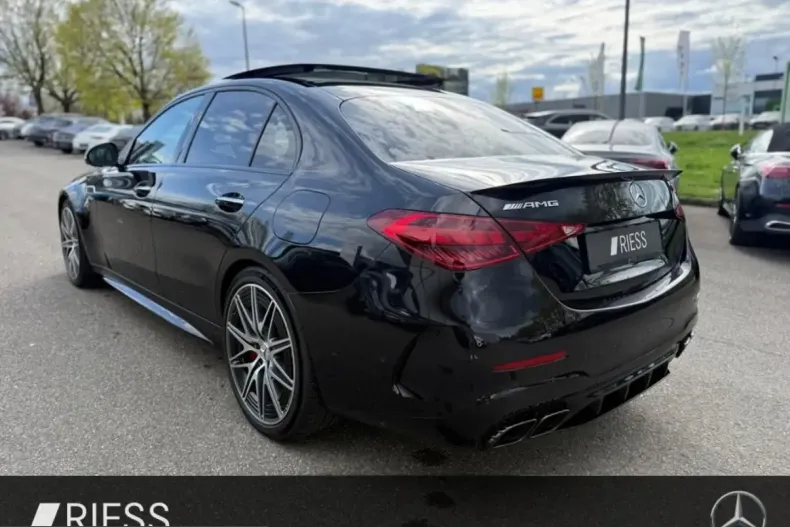 Mercedes-Benz C 63 AMG (Clasa C) din 2024 cu 5.078 km - oferta MER229531 - foto 8
