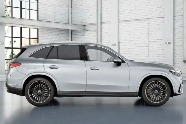 Mercedes-Benz GLC 220 (Clasa GLC) din 2023 cu 53.910 km - oferta MER229539 - foto 3