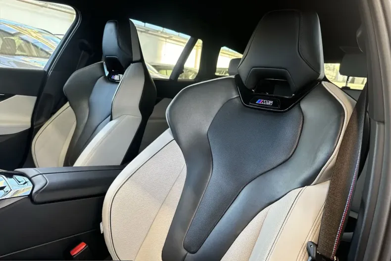 BMW M5 (Seria 5) din 2025 cu 10.287 km - oferta BMW229541 - foto 21