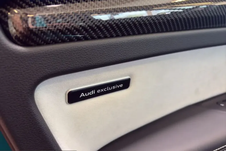 Audi SQ5 din 2024 cu 11.330 km - oferta AUD229543 - foto 16