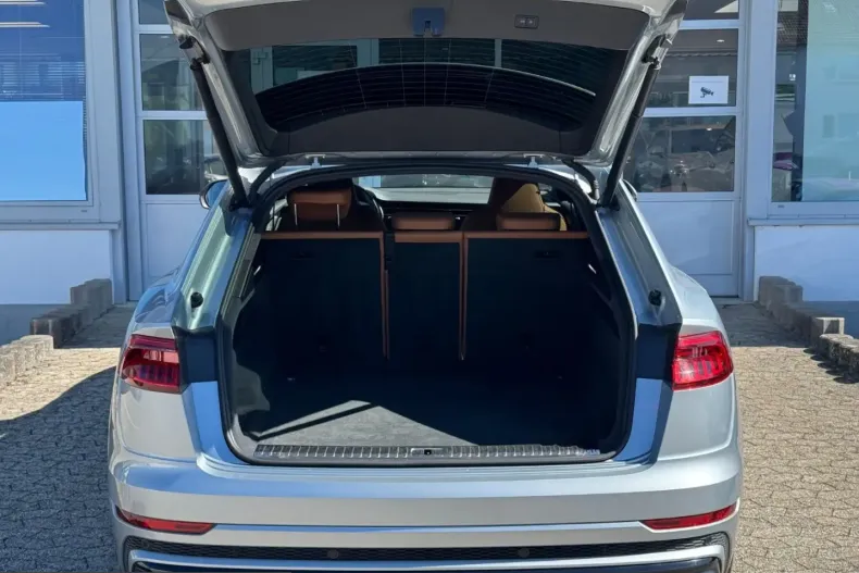 Audi SQ8 din 2023 cu 45.000 km - oferta AUD229544 - foto 8