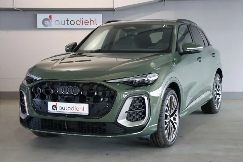 Audi SQ5 din 2025 cu 19.965 km - oferta AUD229546 - foto 1