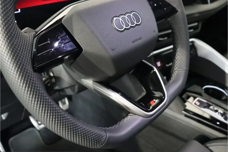 Audi SQ5 din 2025 cu 19.965 km - oferta AUD229546 - foto 10
