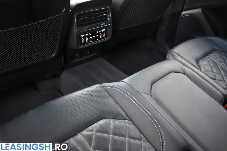 Audi Q8 din 2023 cu 48.630 km - oferta AUD229549 - foto 13