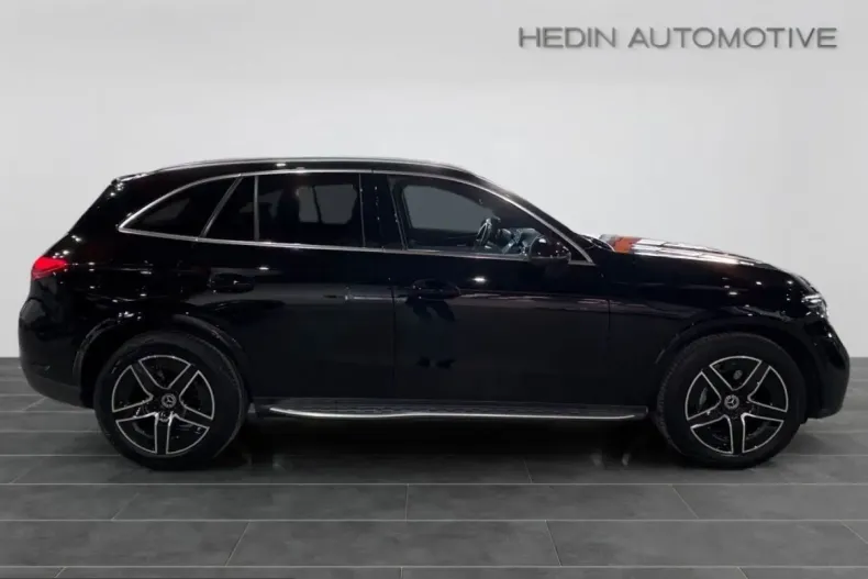 Mercedes-Benz GLC 200 (Clasa GLC) din 2023 cu 49.600 km - oferta MER229554 - foto 6