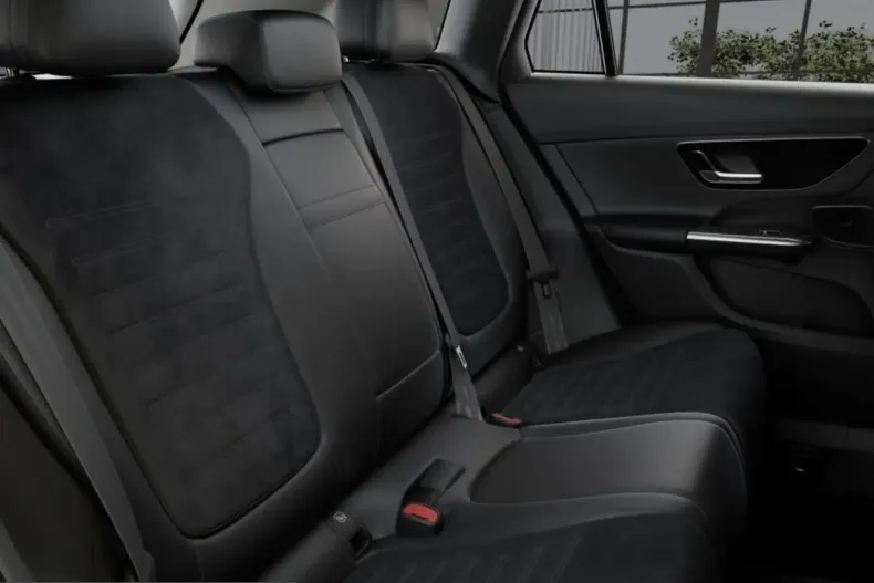 Mercedes-Benz GLC 300 (Clasa GLC) din 2025 cu 8.394 km - oferta MER229555 - foto 9