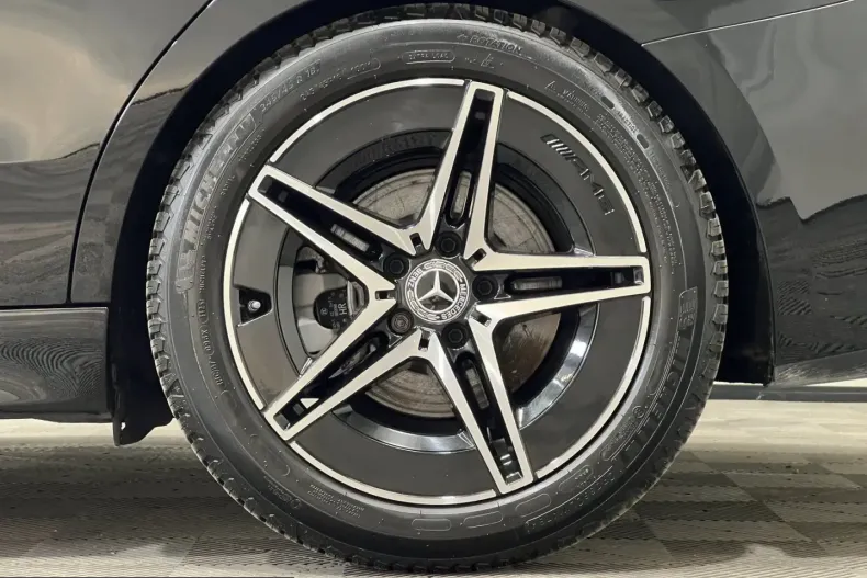 Mercedes-Benz C 220 (Clasa C) din 2024 cu 8.272 km - oferta MER229557 - foto 15