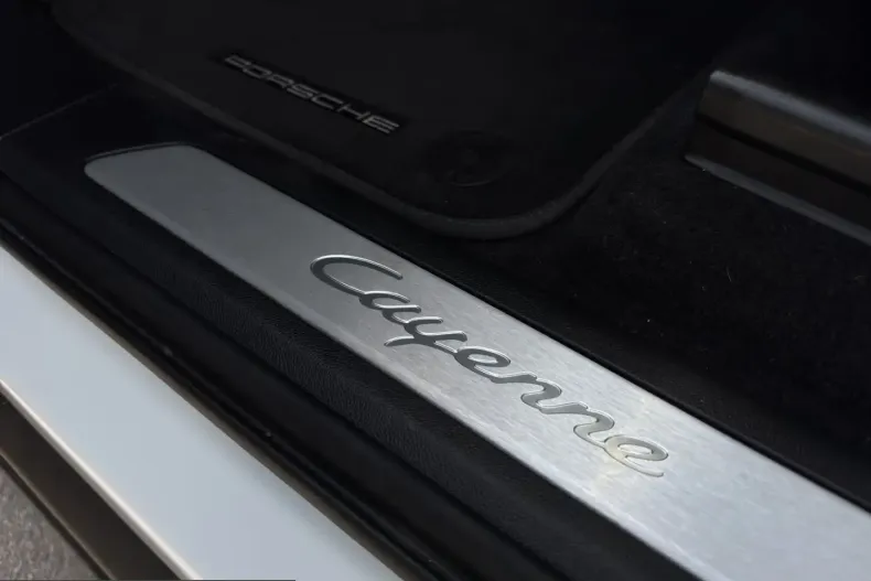 Porsche Cayenne din 2021 cu 67.600 km - oferta POR229559 - foto 19