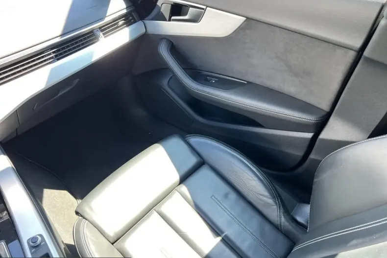 Audi A5 din 2023 cu 41.250 km - oferta AUD229560 - foto 17