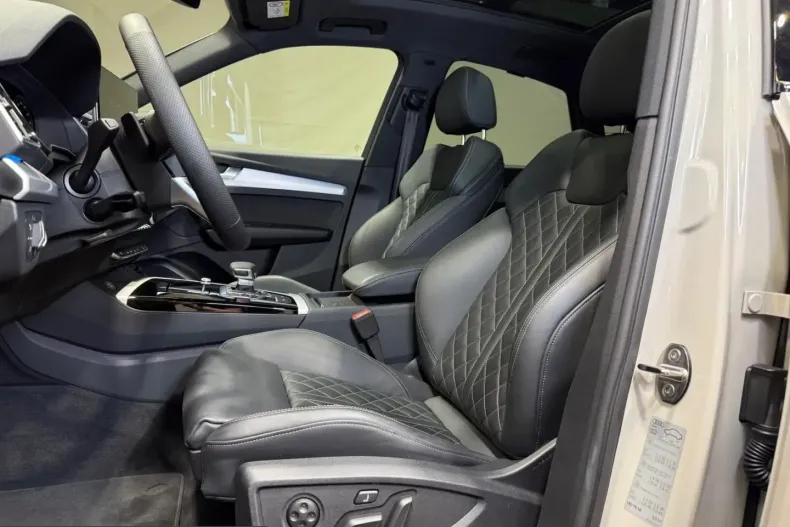 Audi SQ5 din 2024 cu 36.302 km - oferta AUD229566 - foto 19