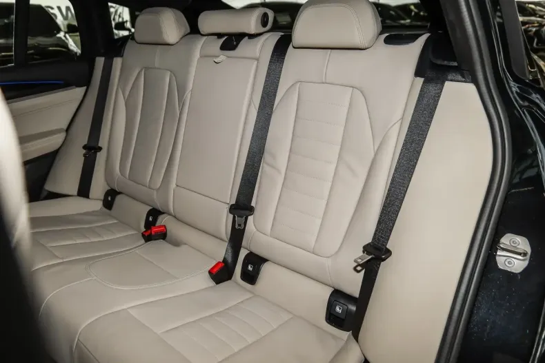 BMW X4 (Seria X) din 2022 cu 13.476 km - oferta BMW229569 - foto 18