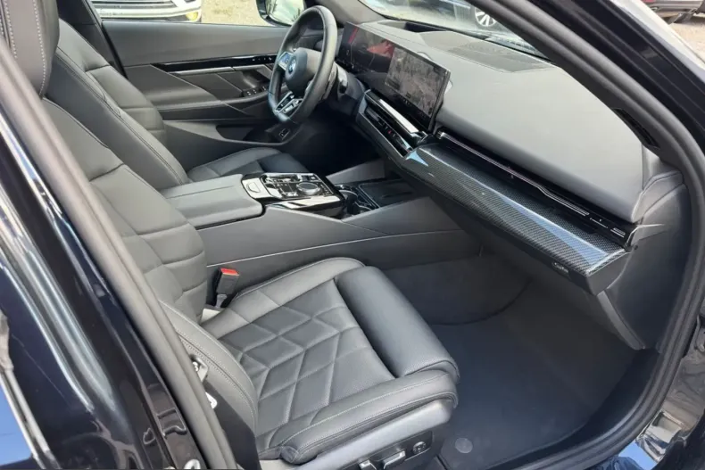 BMW 520 (Seria 5) din 2024 cu 27.000 km - oferta BMW229570 - foto 12