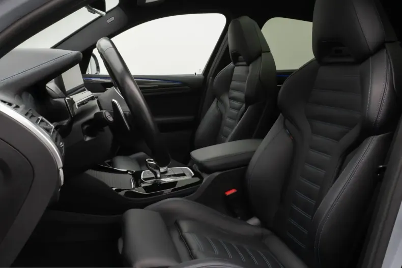 BMW X4 (Seria X) din 2022 cu 60.013 km - oferta BMW229572 - foto 35