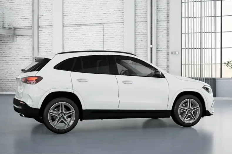 Mercedes-Benz GLA 200 (Clasa GLA) din 2025 cu 20.000 km - oferta MER229575 - foto 6
