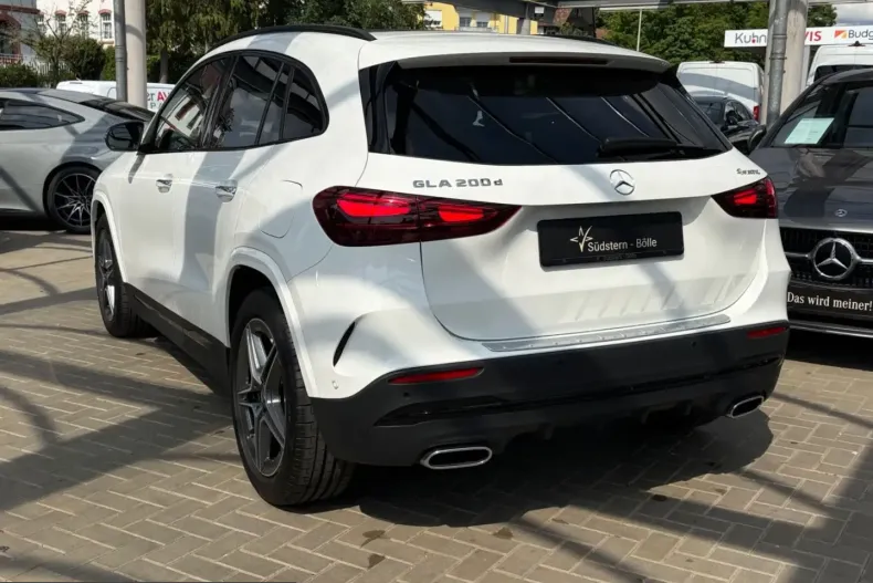 Mercedes-Benz GLA 200 (Clasa GLA) din 2025 cu 20.000 km - oferta MER229575 - foto 17