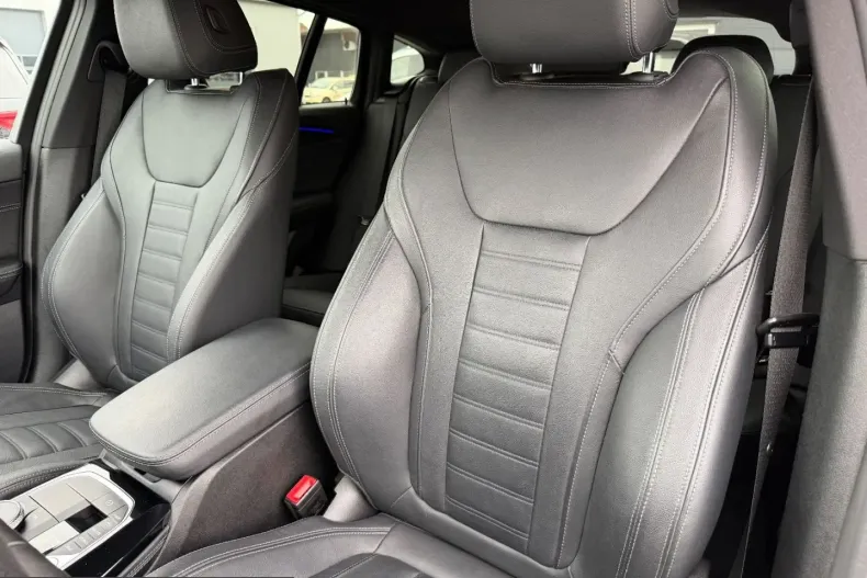 BMW X4 (Seria X) din 2023 cu 78.000 km - oferta BMW229576 - foto 4