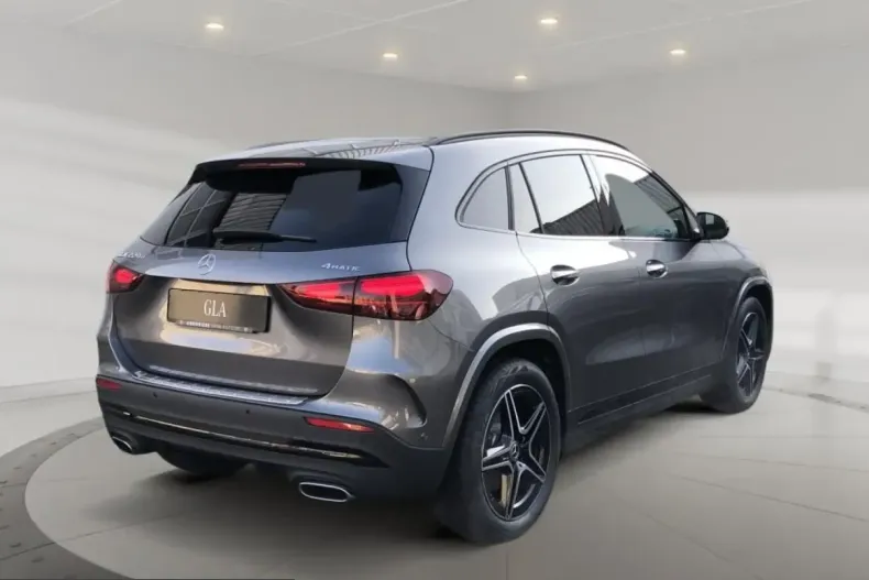 Mercedes-Benz GLA 220 (Clasa GLA) din 2025 cu 16.362 km - oferta MER229577 - foto 3