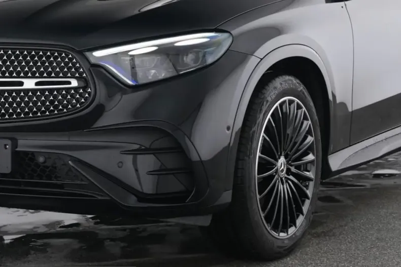 Mercedes-Benz GLC 300 (Clasa GLC) din 2025 cu 14.471 km - oferta MER229579 - foto 4
