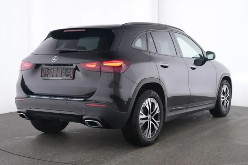 Mercedes-Benz GLA 220 (Clasa GLA) din 2025 cu 13.639 km - oferta MER229582 - foto 4