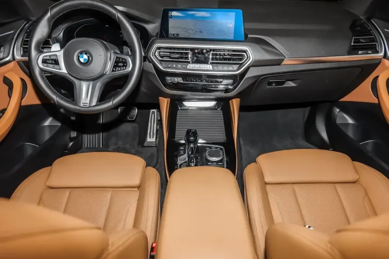 BMW X4 (Seria X) din 2024 cu 18.604 km - oferta BMW229596 - foto 3