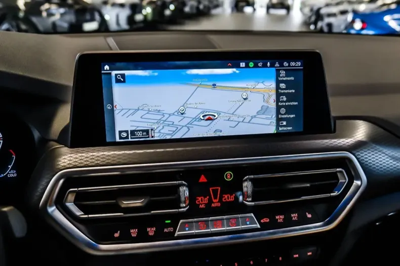 BMW X4 (Seria X) din 2024 cu 18.604 km - oferta BMW229596 - foto 12