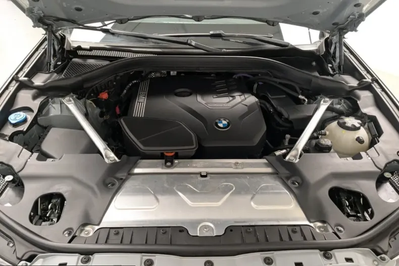 BMW X4 (Seria X) din 2023 cu 61.793 km - oferta BMW229598 - foto 15