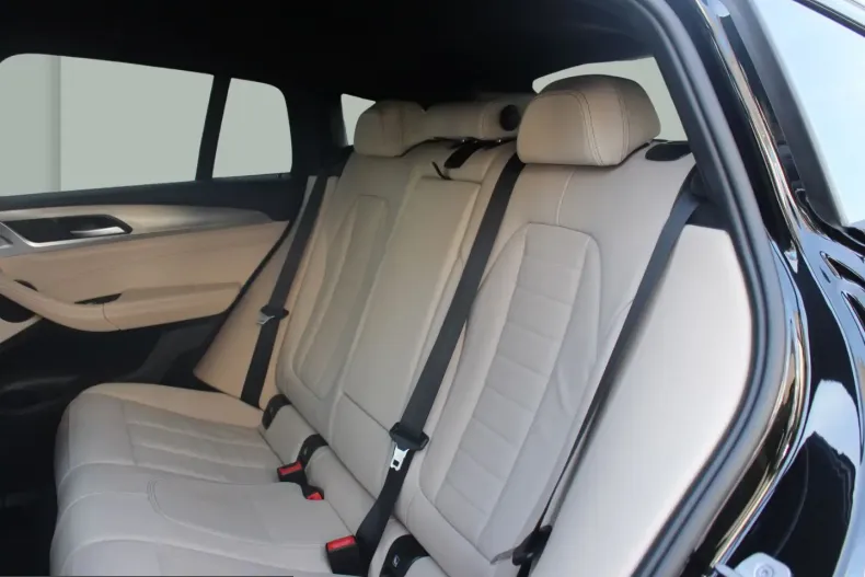 BMW X4 (Seria X) din 2023 cu 62.890 km - oferta BMW229603 - foto 7