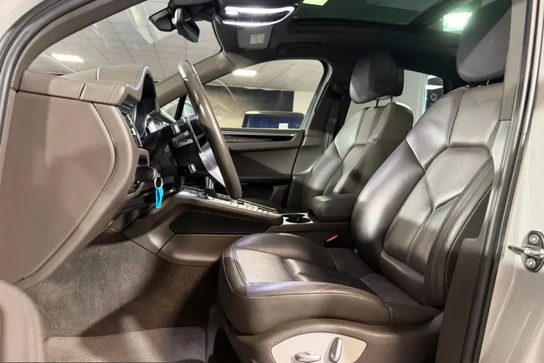 Porsche Macan din 2021 cu 90.000 km - oferta POR229607 - foto 8