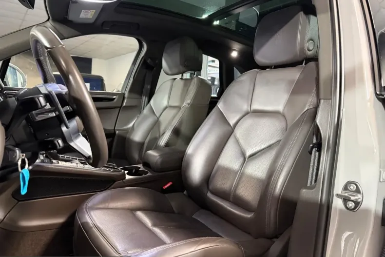 Porsche Macan din 2021 cu 90.000 km - oferta POR229607 - foto 9