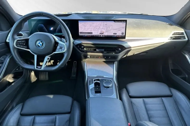 BMW 330 (Seria 3) din 2025 cu 19.450 km - oferta BMW229609 - foto 11