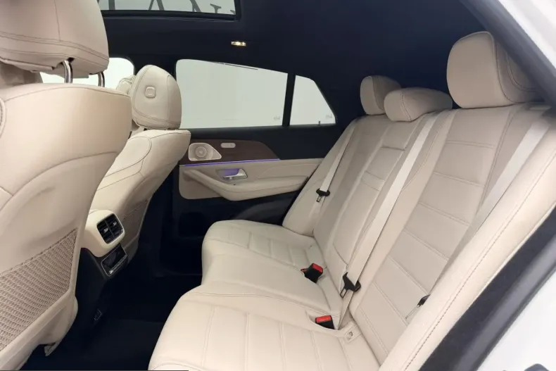 Mercedes-Benz GLE 450 (Clasa GLE) din 2025 cu 7.623 km - oferta MER229610 - foto 7