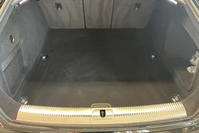 Audi A5 din 2024 cu 24.179 km - oferta AUD229625 - foto 6