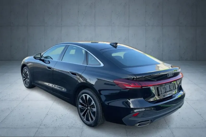 Audi A5 din 2025 cu 23.999 km - oferta AUD229629 - foto 3