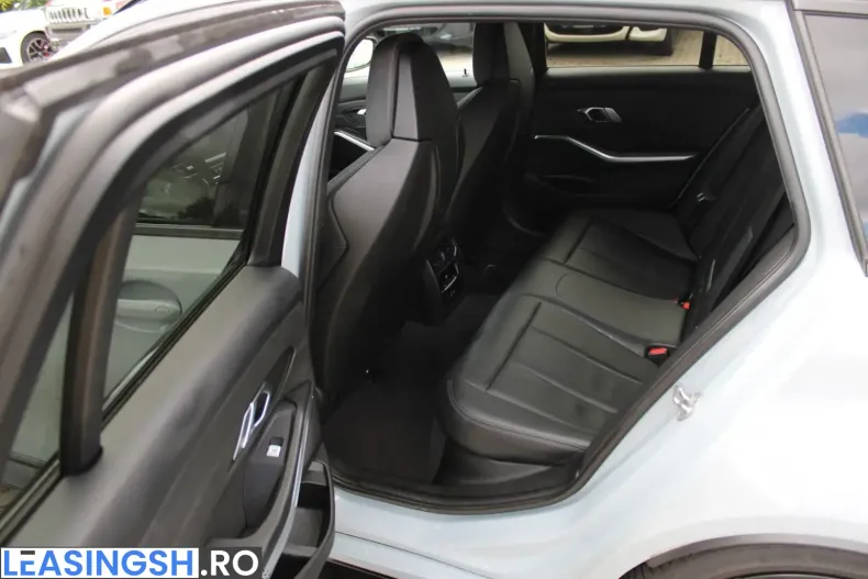 BMW M3 (Seria 3) din 2023 cu 99.600 km - oferta BMW229632 - foto 30