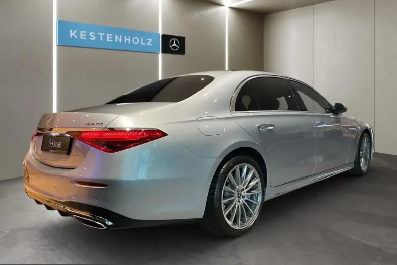 Mercedes-Benz S 580 (Clasa S) din 2023 cu 15.681 km - oferta MER229633 - foto 3