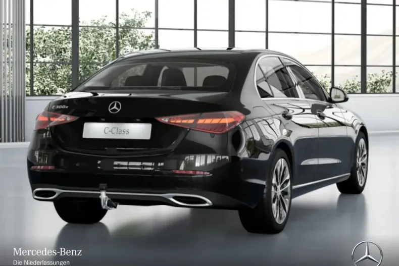 Mercedes-Benz C 300 (Clasa C) din 2025 cu 24.226 km - oferta MER229637 - foto 5