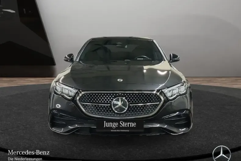 Mercedes-Benz E 220 (Clasa E) din 2025 cu 18.488 km - oferta MER229638 - foto 3