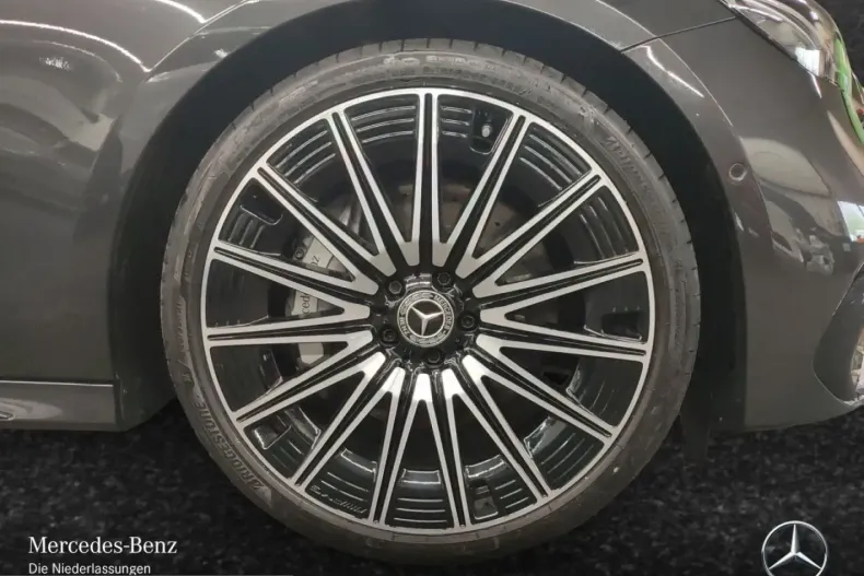Mercedes-Benz E 220 (Clasa E) din 2025 cu 18.488 km - oferta MER229638 - foto 6